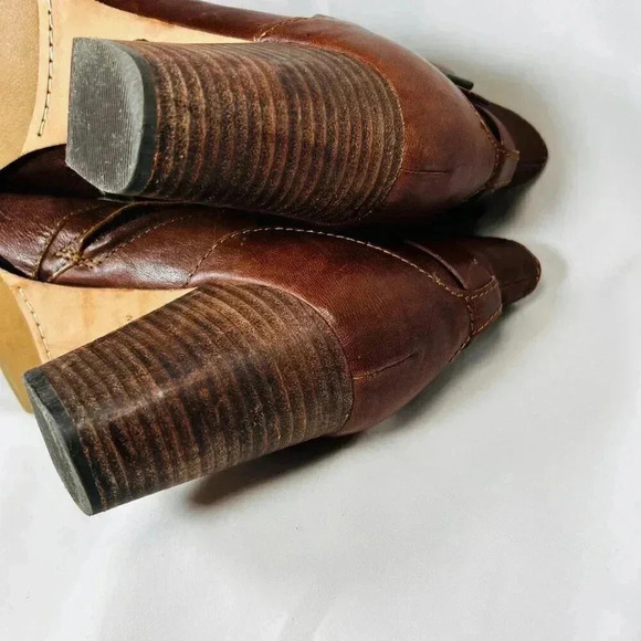 Cole Haan Grand OS Size 11B Boots Brown Leather Block Heel Buckle - Picture 12 of 12